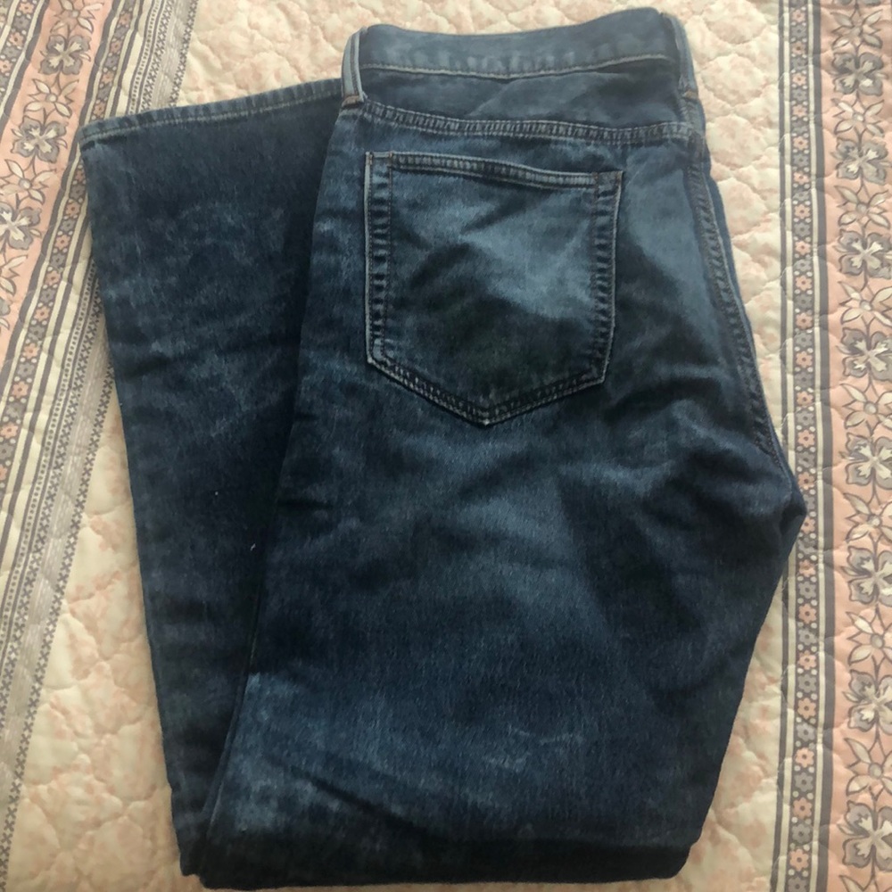 Men’s straight taper jeans medium wash